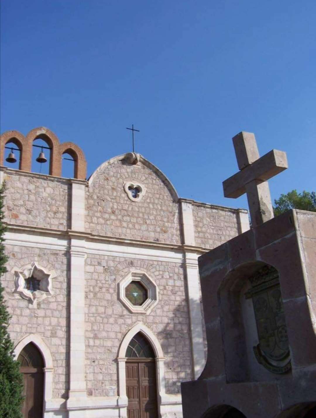 Niegan entrada a san juan bautista sin tener alta temperatura, denuncian

