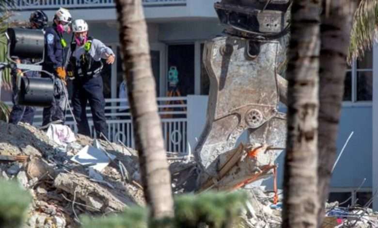 Niegan acceso a topos mexicanos a derrumbe en miami