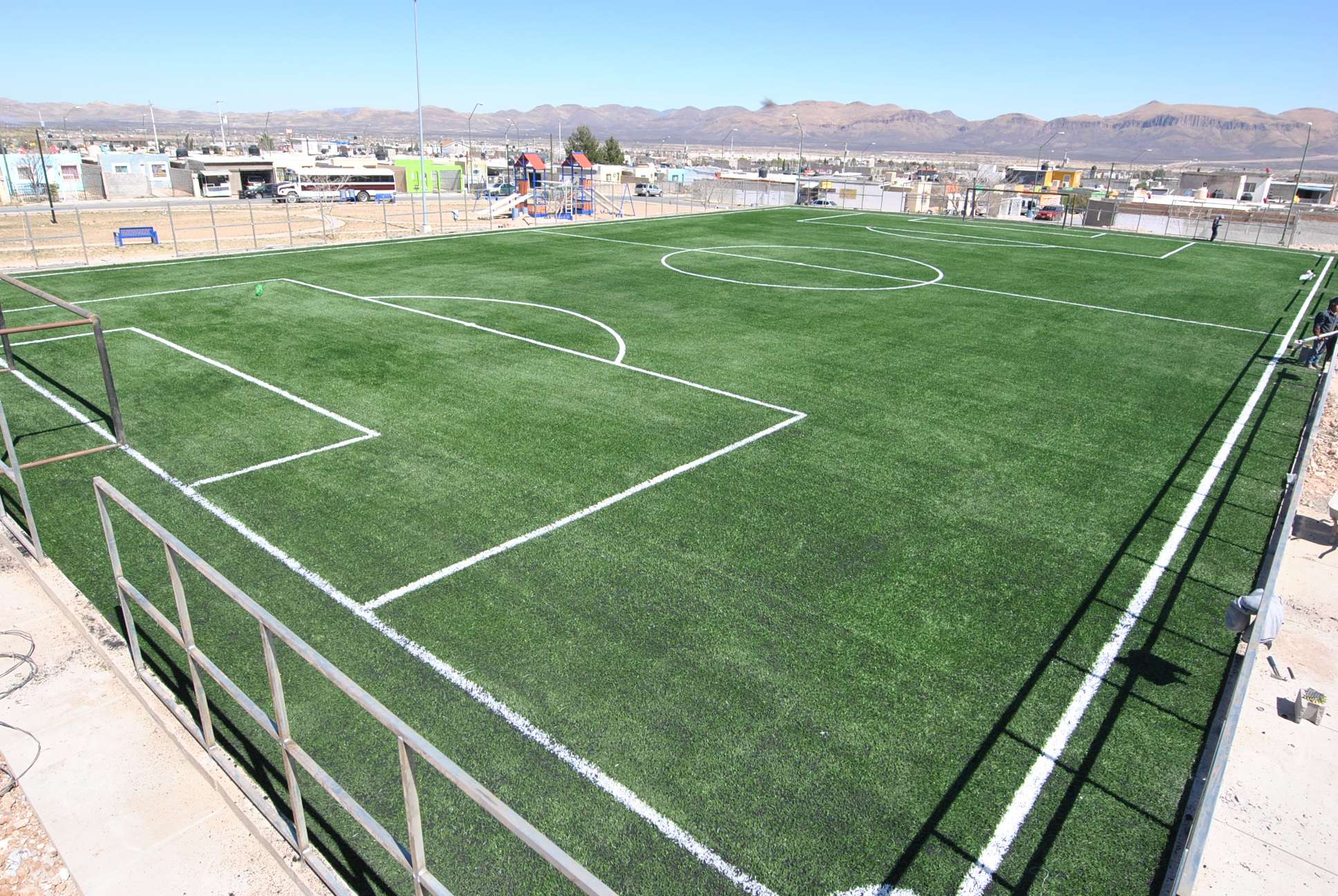 Inaugurarán cancha de futbol rápido en la colonia lomas karike