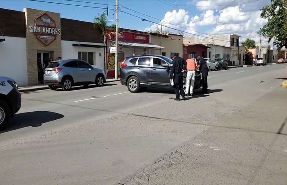 Choca contra motociclista en camargo