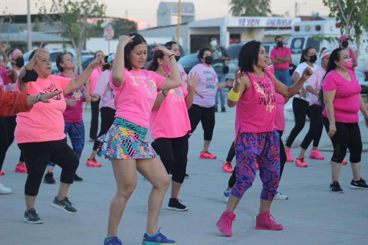 Bailan contra el cáncer en el zumbatón