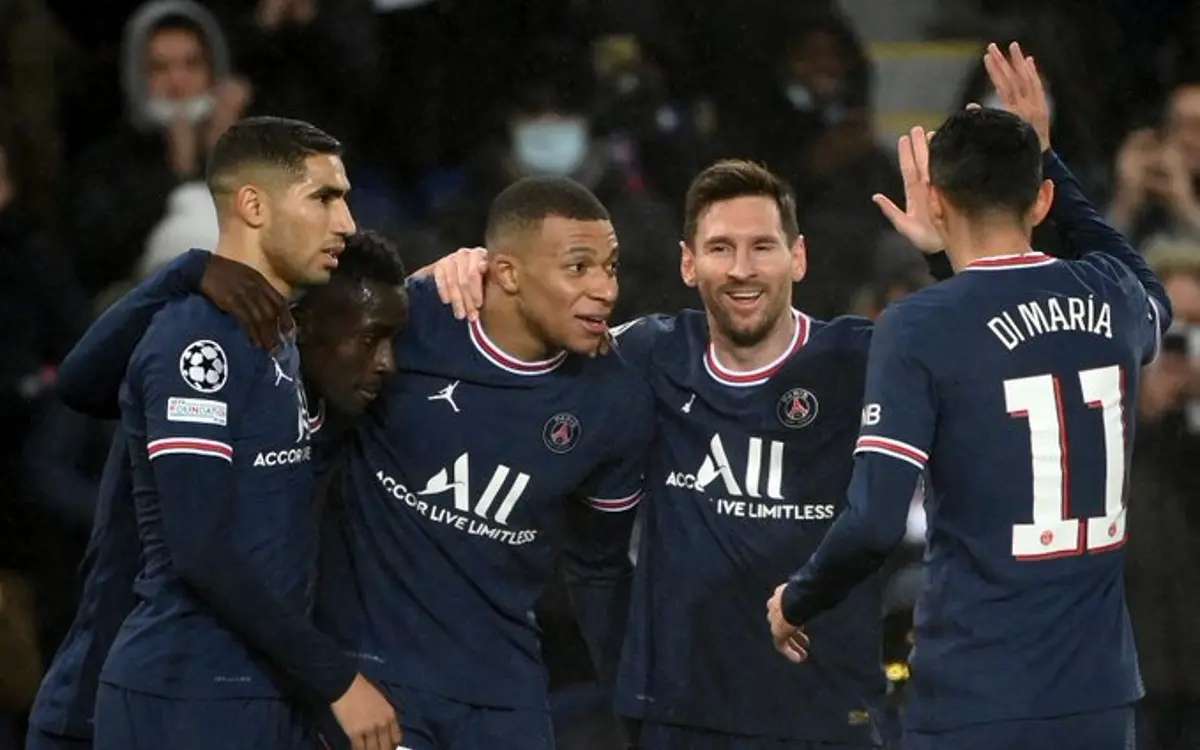 Brillan las estrellas: mbappé y messi