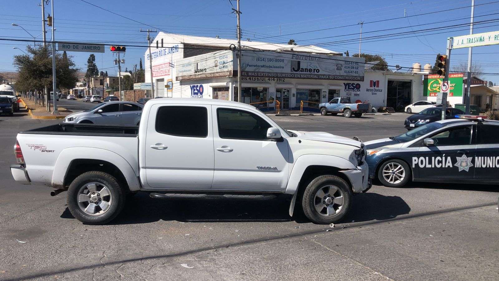 Deja choque a dos lesionadas en la panamericana | La Opción de Chihuahua