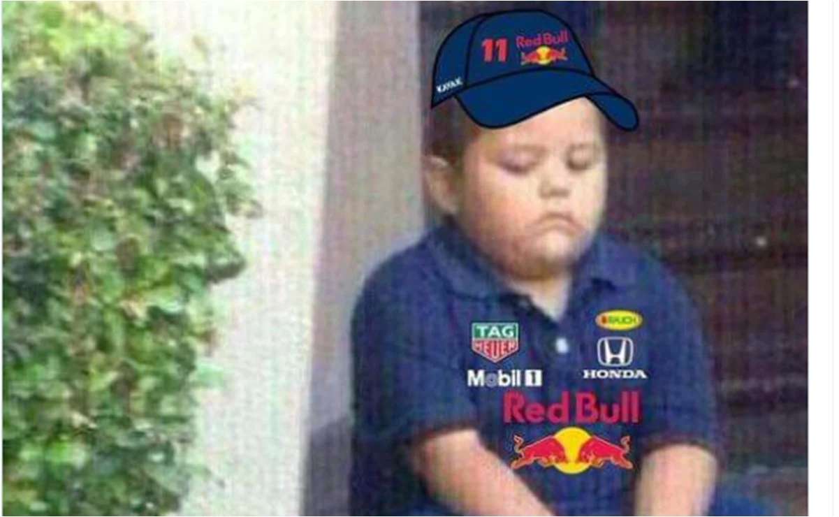Checo luego de ceder