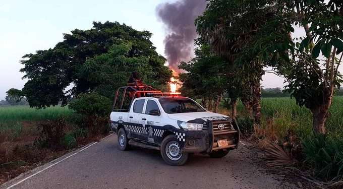 Explota ducto de gas de pemex en veracruz