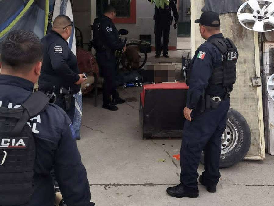 Ejecutan a dos y logran herir a custodio del cereso