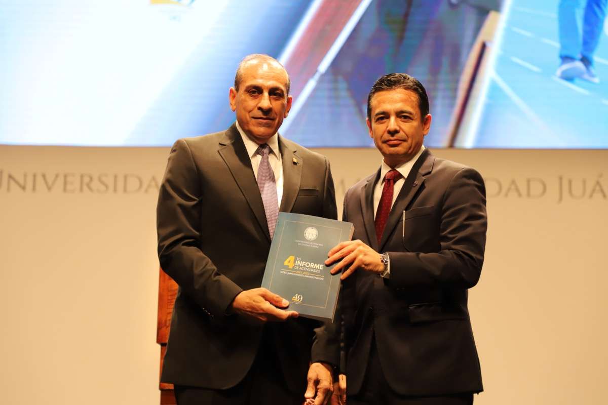 El rector de la UACJ presenta su cuarto informe de actividades
