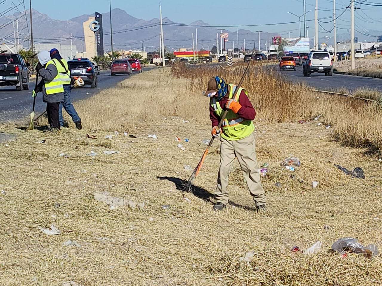 Mantiene Limpia labores en la Francisco Villarreal Torres