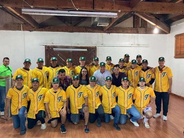 Caen Faraones y se despiden del estatal de béisbol juvenil 