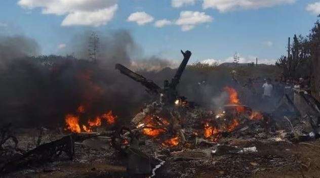 Se desploma helicóptero de Sedena en Edomex; dos muertos