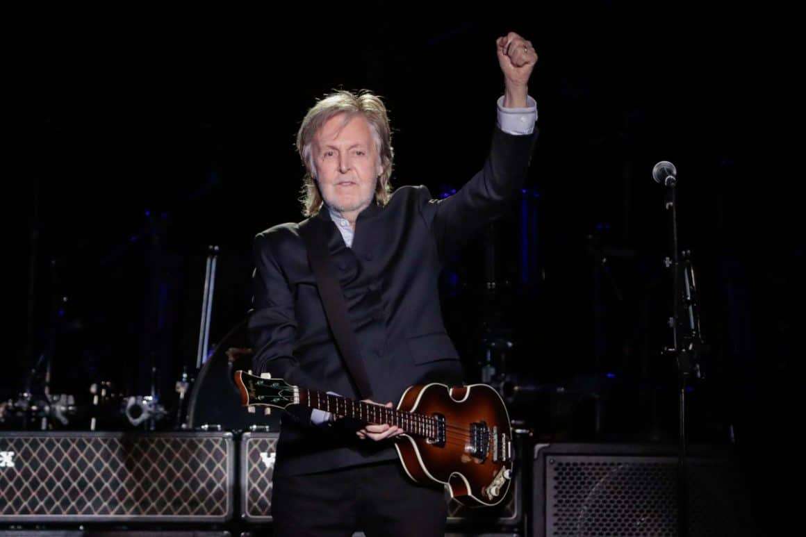 Ofrece Paul McCartney espectacular e histórico concierto ante miles de regios