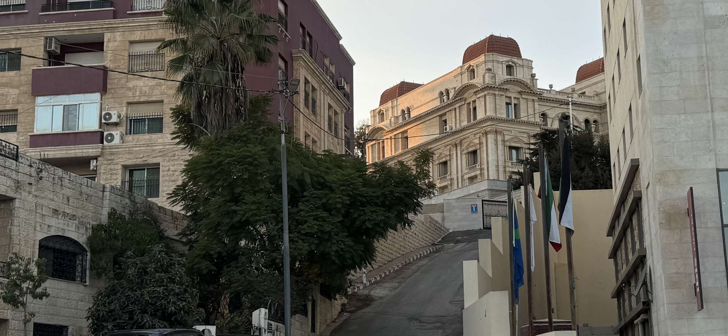 Al fondo