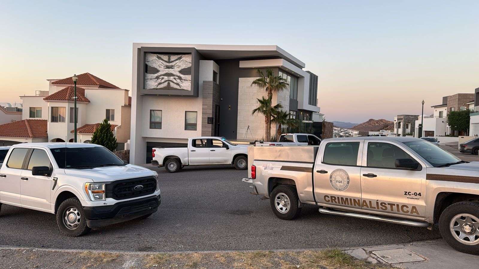 Catean casa del agresor de guardia; no hay detenidos