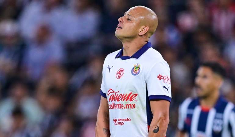 Habla Chicharito sobre su futuro en selección y sobre Raúl Jiménez