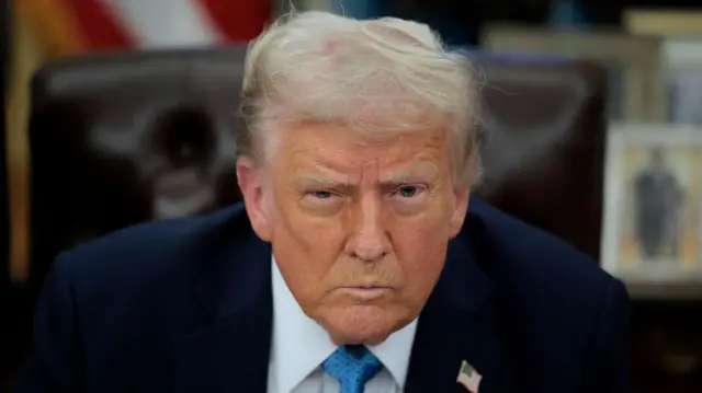 Baja Trump aranceles a autos con nuevo decreto