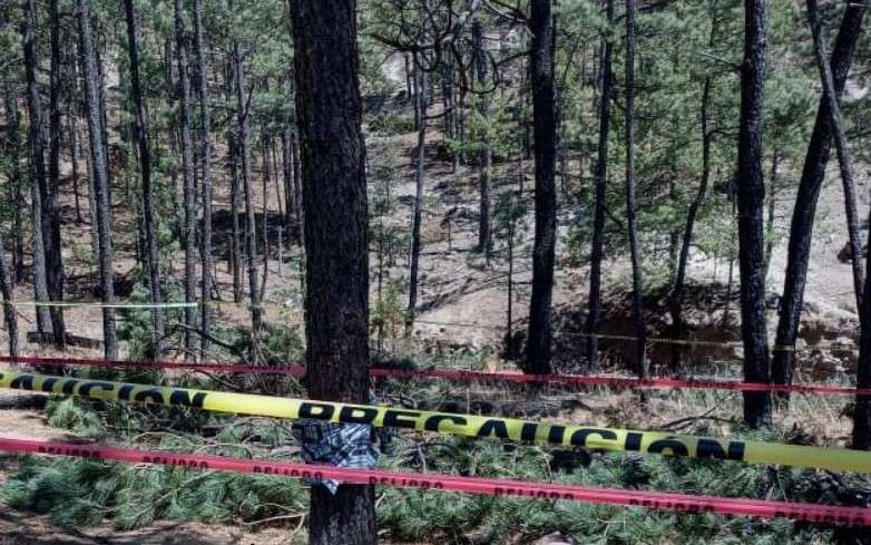 Localizan un muerto desnudo y putrefacto en Balleza