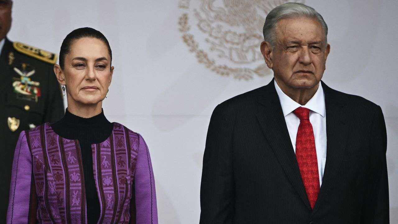 Defiende Sheinbaum estrategia de salud de Amlo