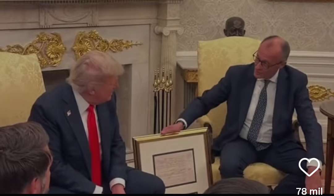 DONALD TRUMP LE DEBE LA
VIDA A UN MIGRANTE
