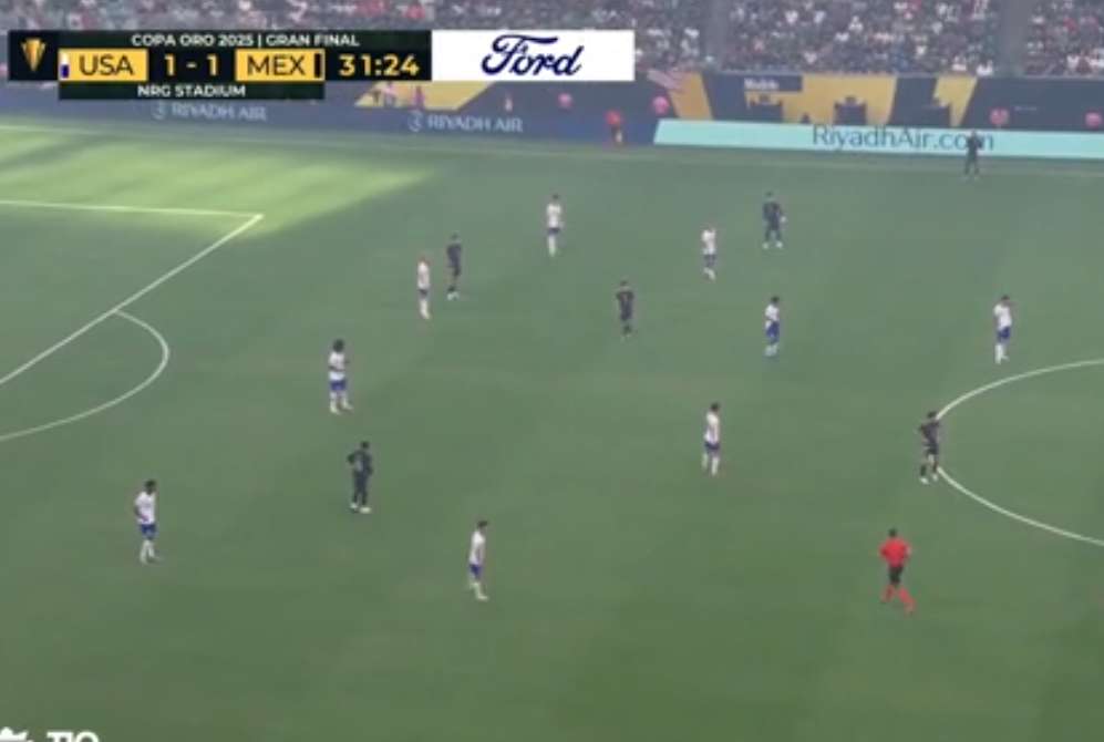Empata México 1-1 con EU al filo de acabarse el primer tiempo
