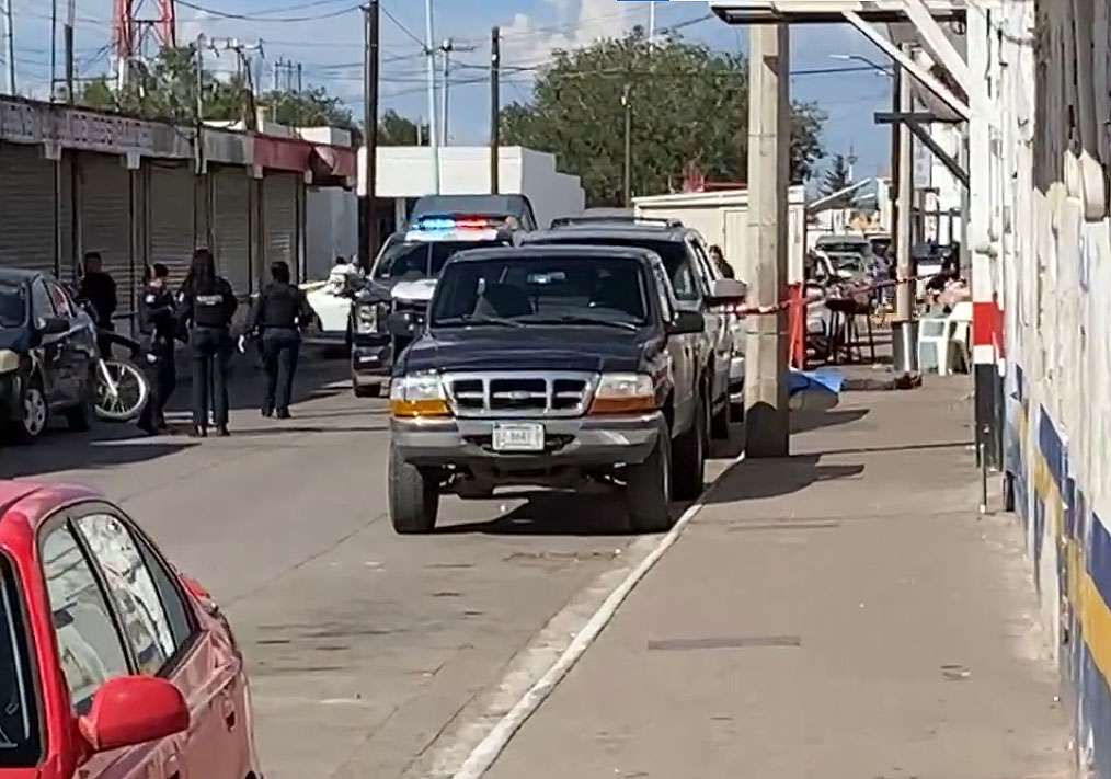 Ejecutan a uno afuera de bar en Cuauhtémoc