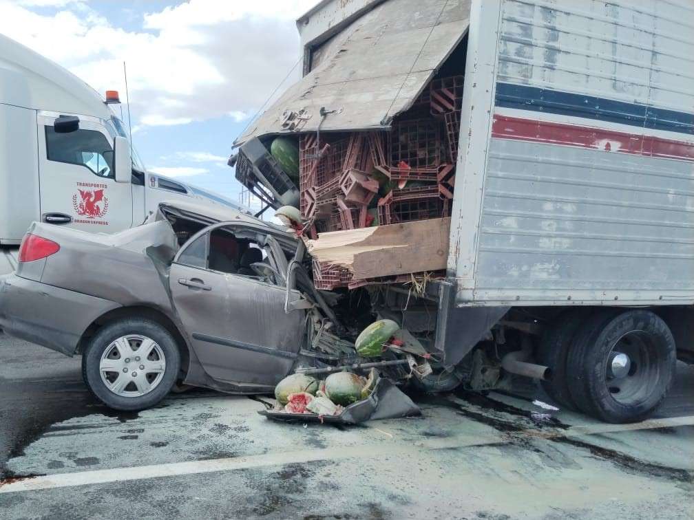 Muere mujer en choque alcance sobre la rúa Chihuahua-Juárez