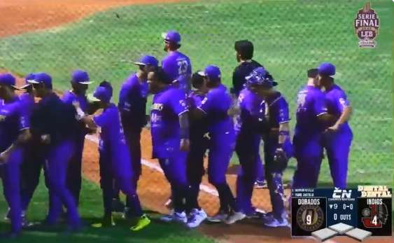 Ganan Dorados a Indios el quinto juego con un 9-4