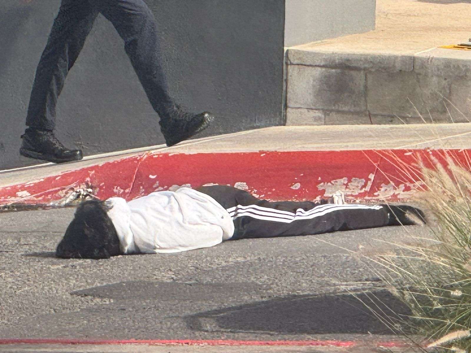 Identifican a joven que se lanzó de Torre Azenzo