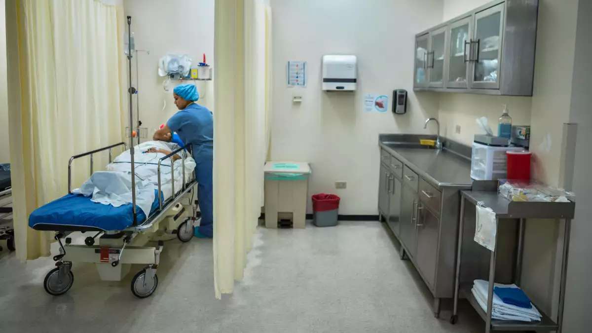 Condonan adeudos a aseguradoras, pero usuarios los pagarán