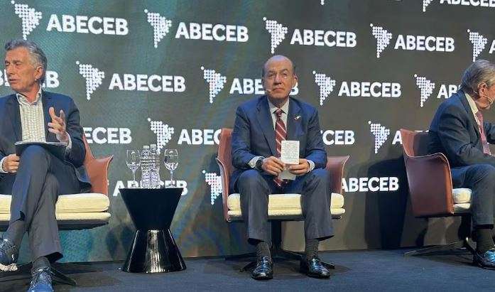 Advierte Calderón que crimen organizado está apoderándose de América Latina