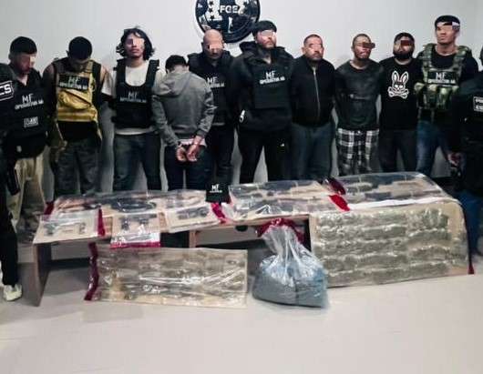 Presentan ante el MP a grupo armado detenido en El Sauz