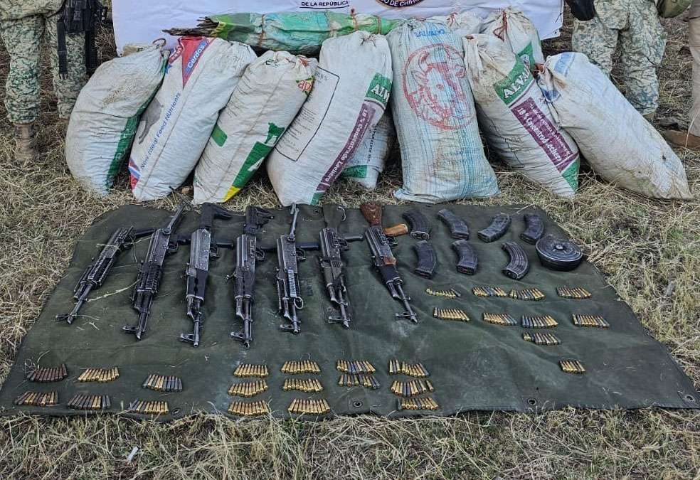Aseguran arsenal y marihuana en Guerrero