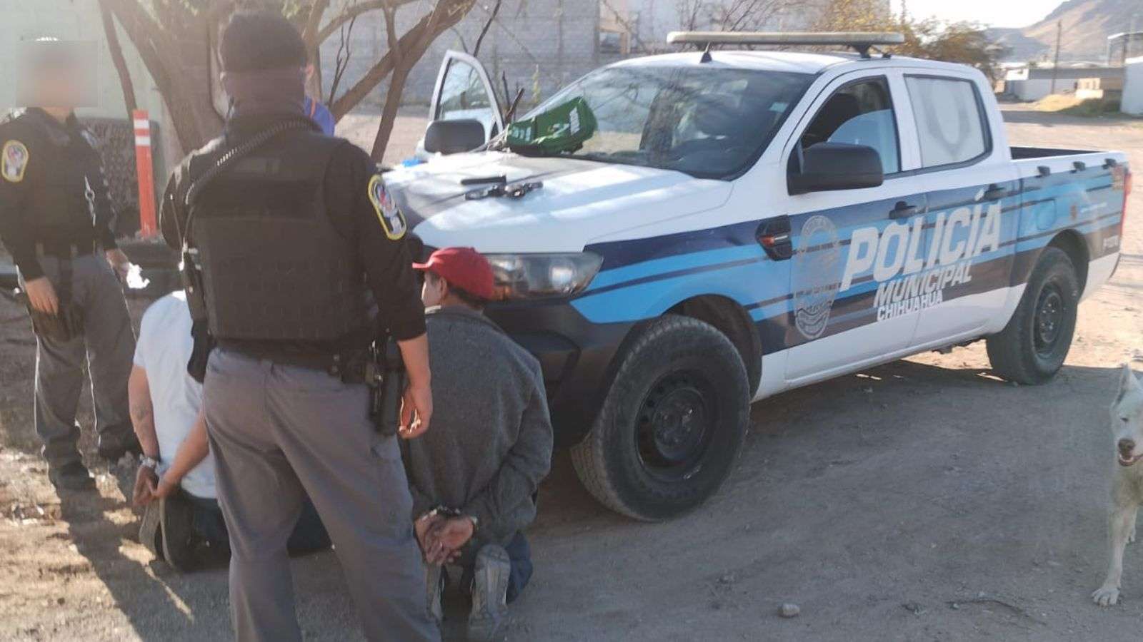 Detienen a uno con armas y droga en la Primero de Mayo 
