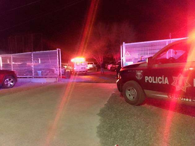 Balean a 3 en lote de autos de Cuauhtémoc; 2 murieron