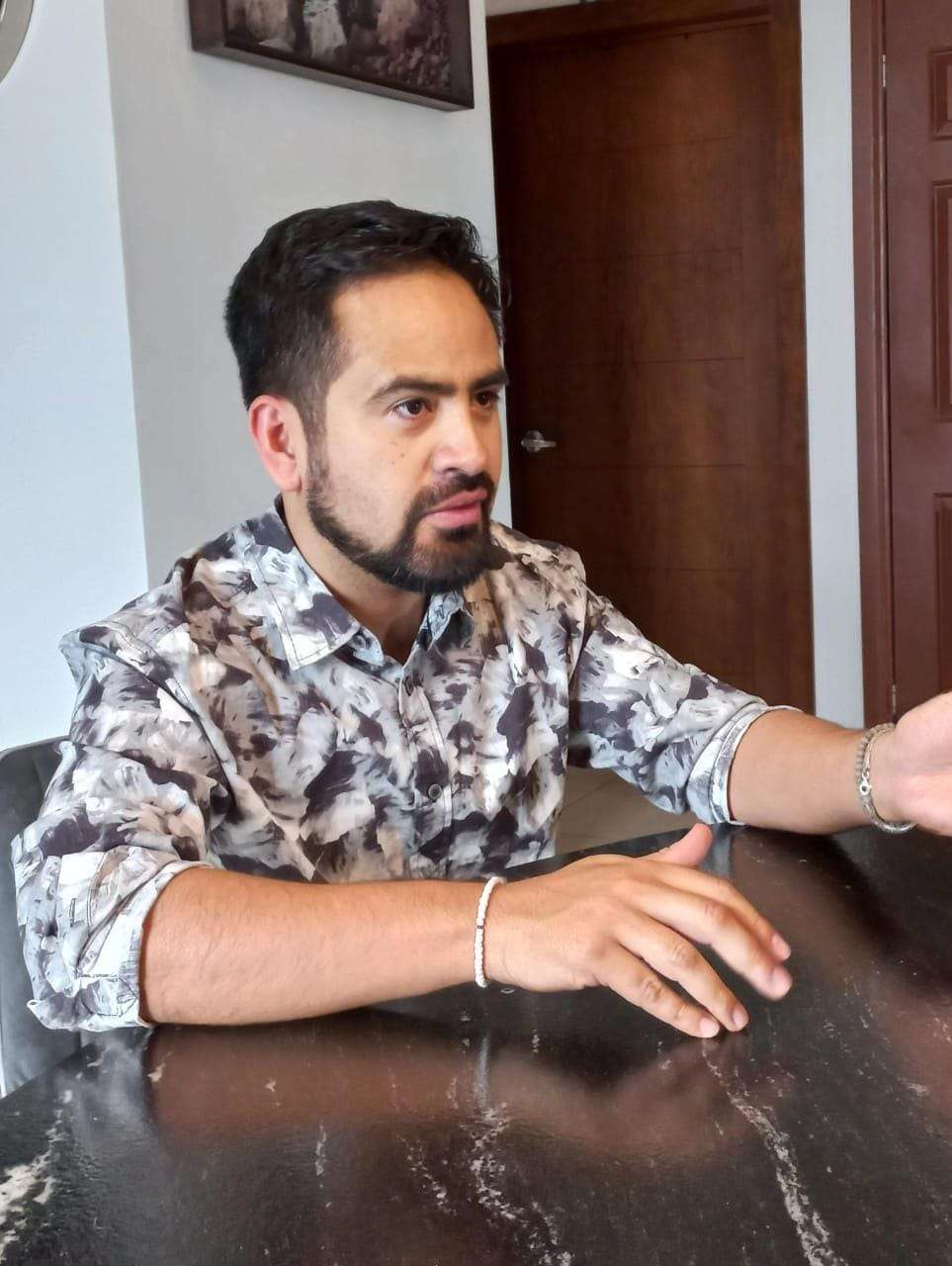 Aclara defensa de juez suspendido: imputado no fue liberado