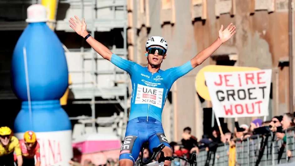 Gana Isaac Del Toro el Tridente de la Tirreno Adriático