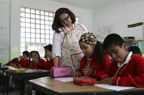 México reprobado en lectura; también falla en acceso a internet en primarias
