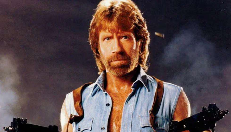 Muere Chuck Norris leyenda del cine de acción a los 86 años