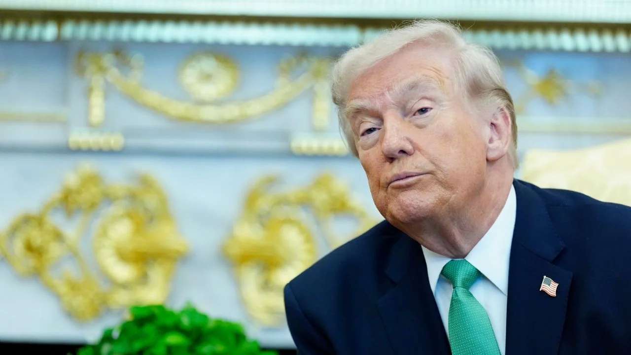 Declara Trump al Partido Demócrata como el mayor enemigo de América