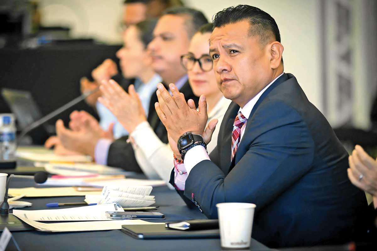 Exhiben red criminal de asesino de Carlos Manzo 