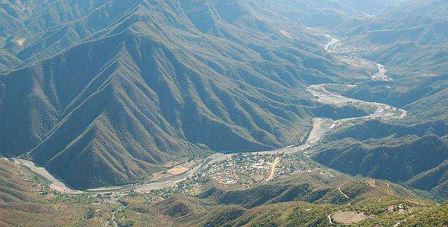 Se dispara temperatura en Urique hasta los 37 grados centígrados 