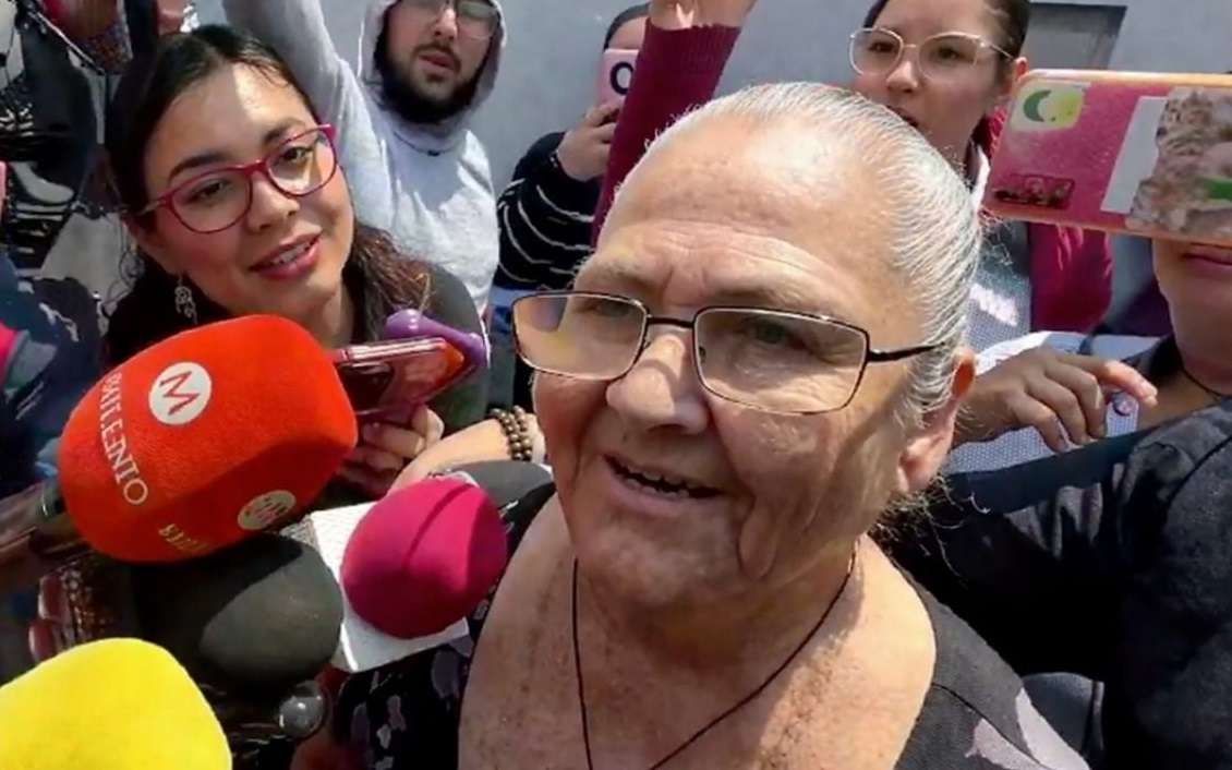 Liberan a Doña Carlota; seguirá en arresto domiciliario