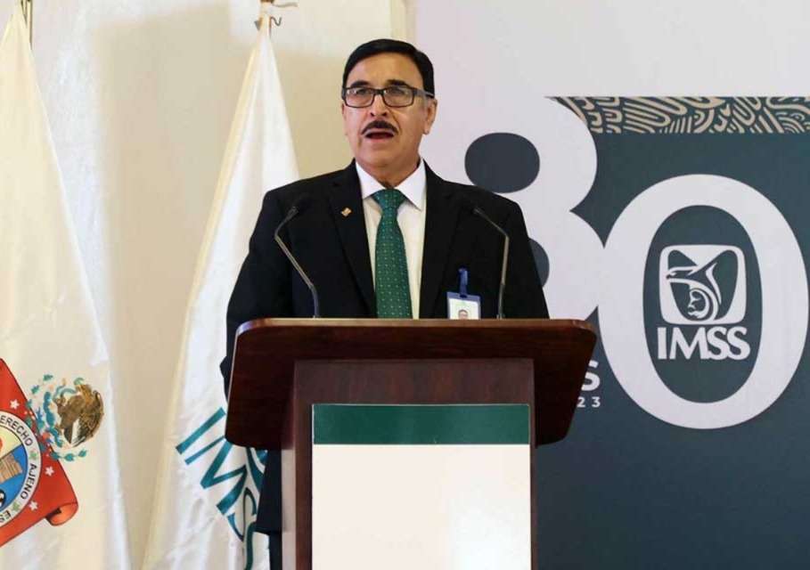 Sale Zamudio del Imss aquí y entra al relevo Mercado