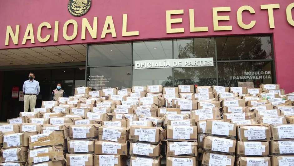 Ordena INE a Morena dar de baja a 25 militantes por doble afiliación