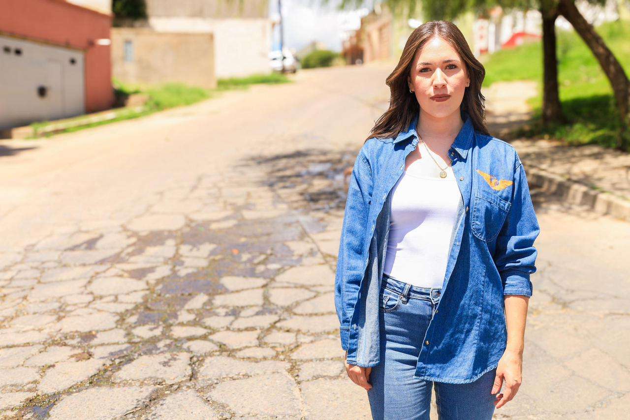 Lanza Diputada campaña para denunciar fugas de agua en Parral