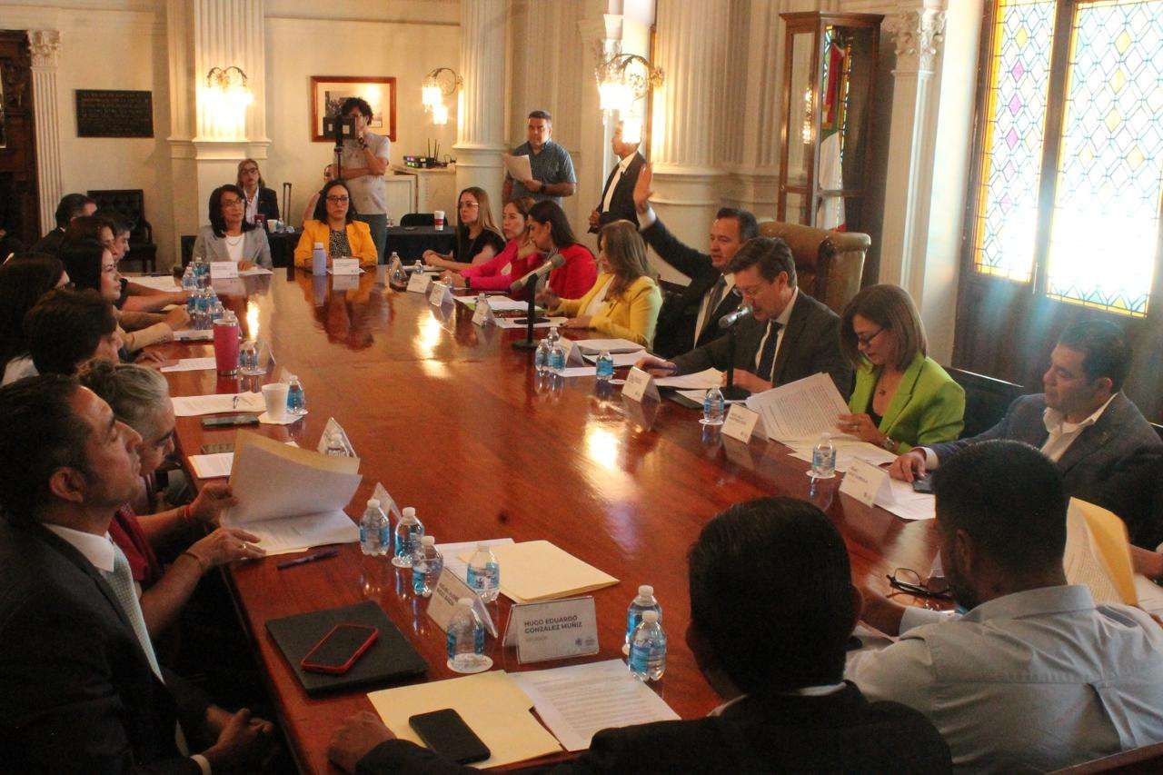 Analiza Cabildo nuevos nombres para vialidades de la capital