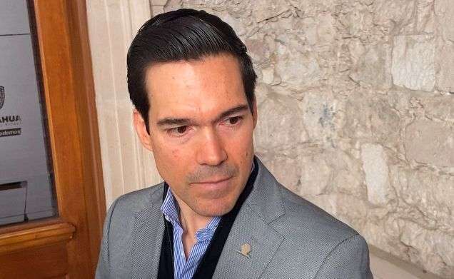 Califica Coparmex de locura adelanto escolar y advierte rezago educativo
