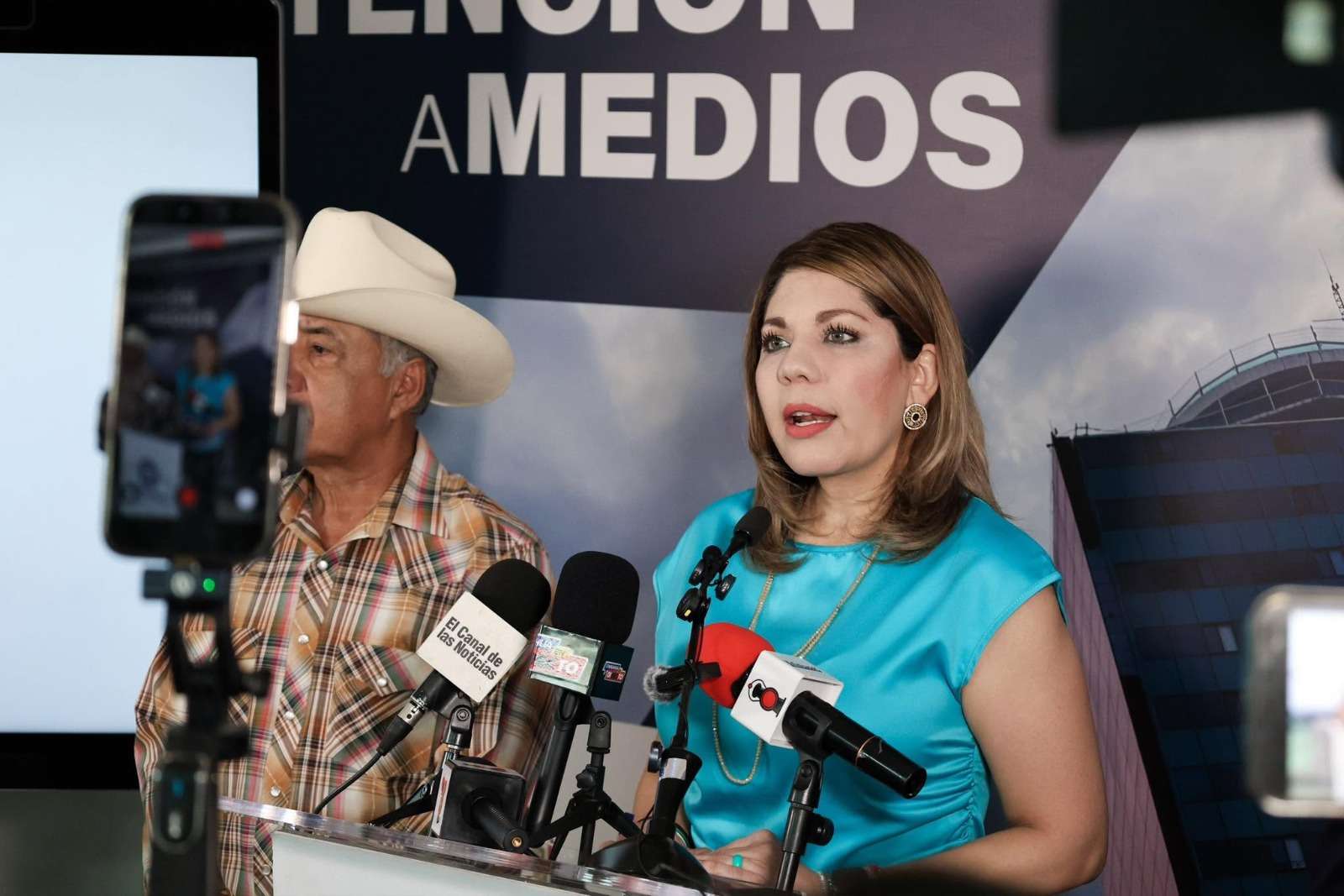Morena está fracturado: Daniela Álvarez