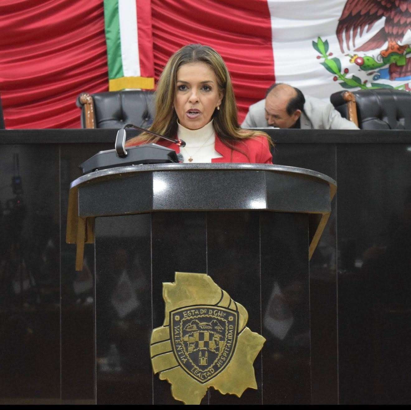 Claro que sí soy culpable de quemar las pocas neuronas que le quedan: Xóchitl 