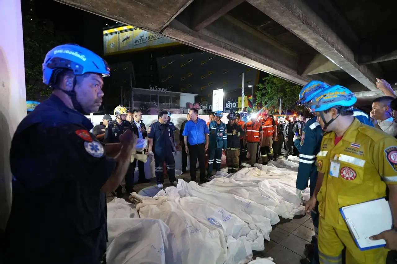 Incendio en restaurante en Tailandia deja al menos 27 fallecidos 