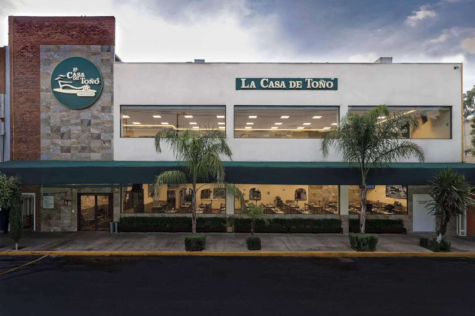 La Casa de Toño podría venderse por más de 400 mdd